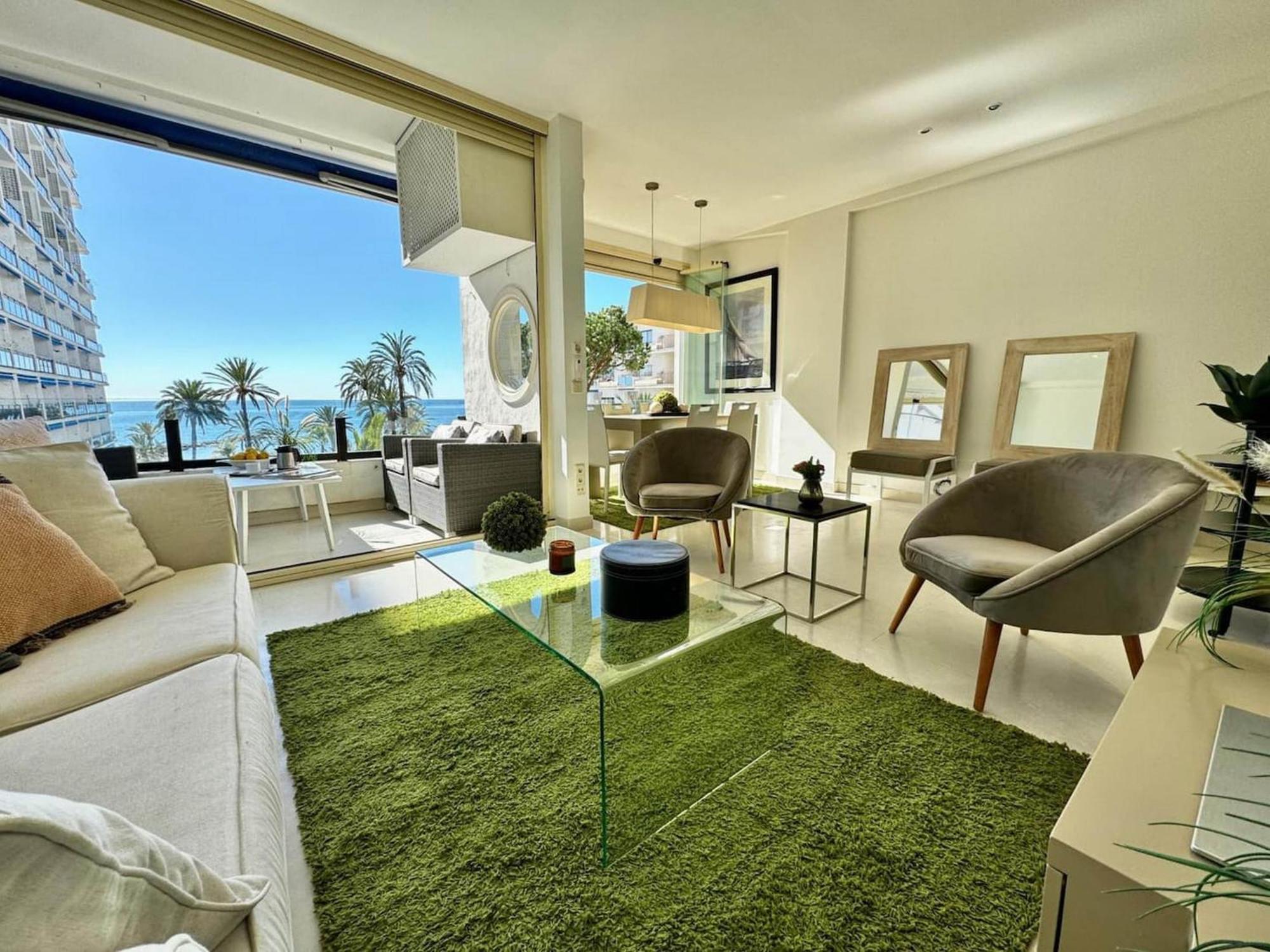Sea View Apartamento *